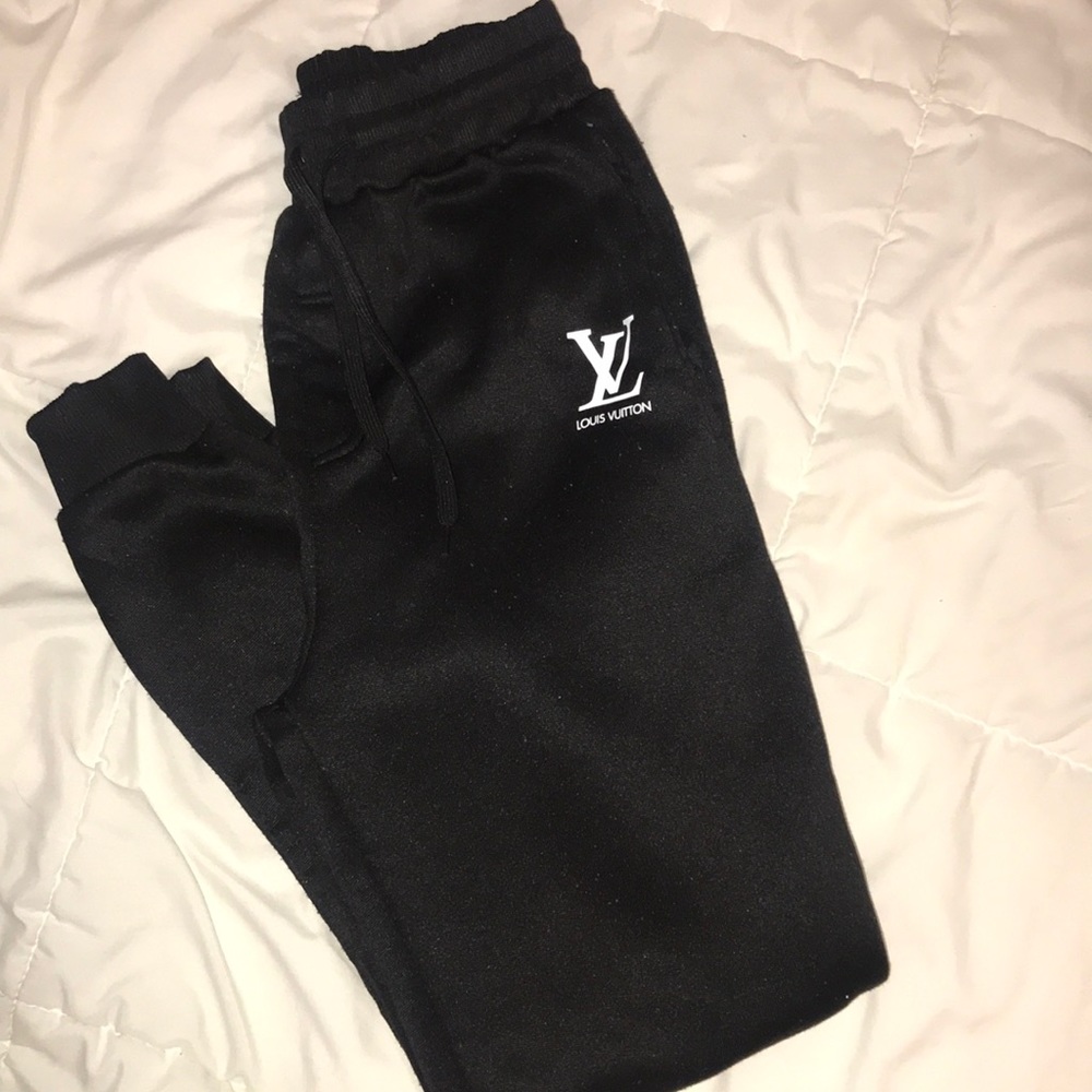 Black jogger